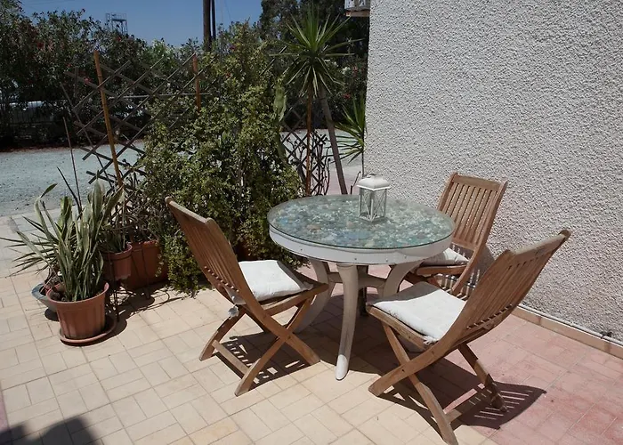 アパート Aquarian Beachfront ラルナカ